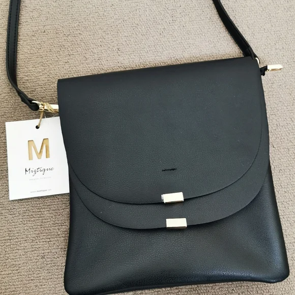 NWT Miztique Crossbody Bag designer collection black and gold multi compartment - Picture 3 of 13